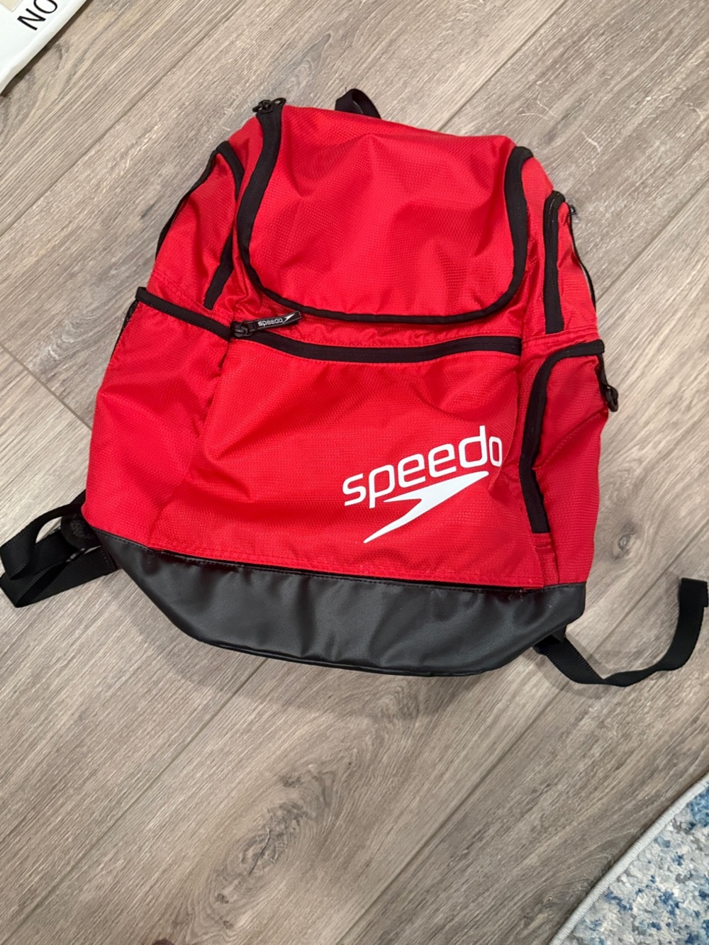 Speedo Red and Black Sport Backpack (Like New)